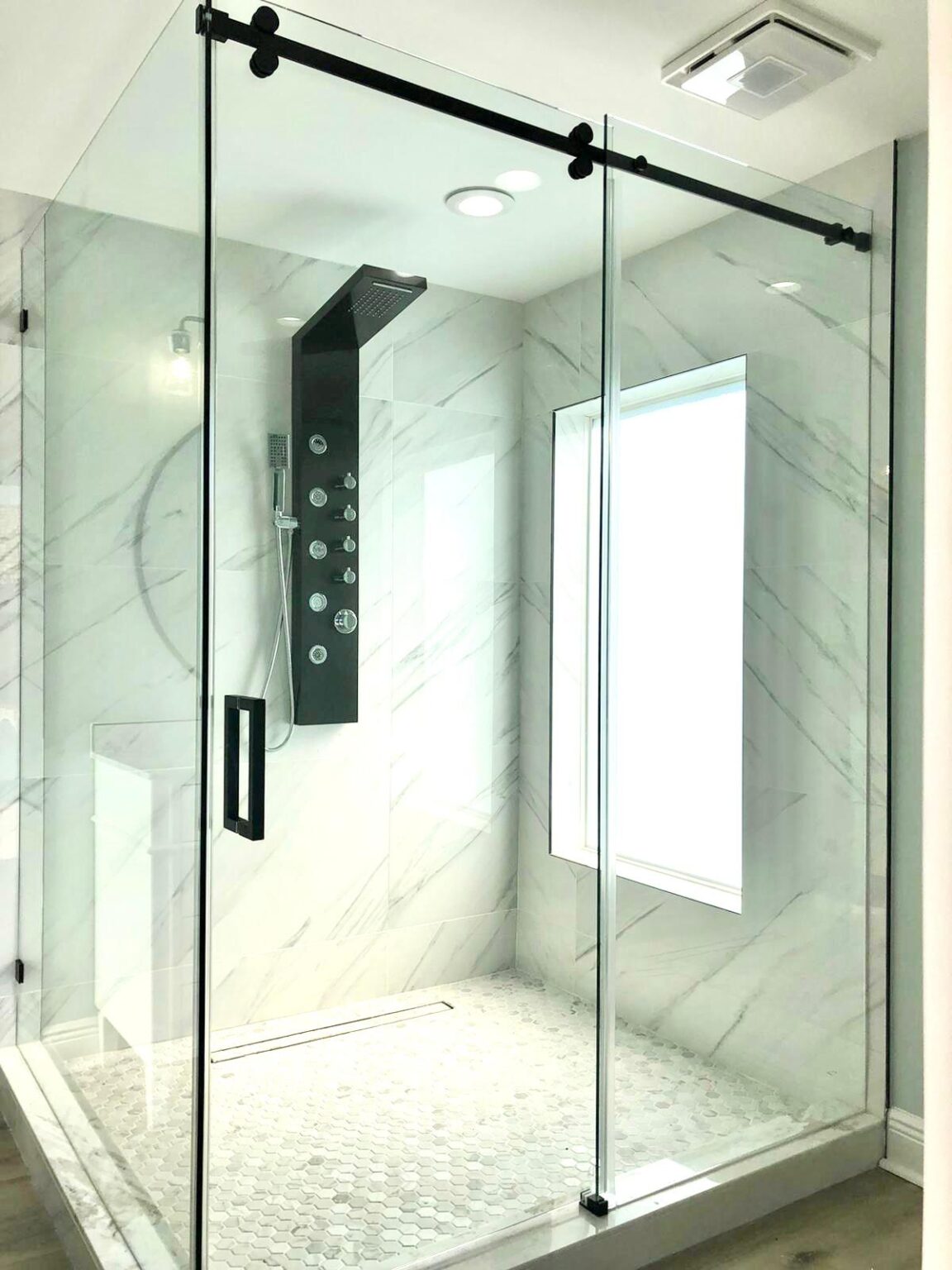 Shower Doors Make Bathrooms Look Bigger and Brighter - Shower Doors ...