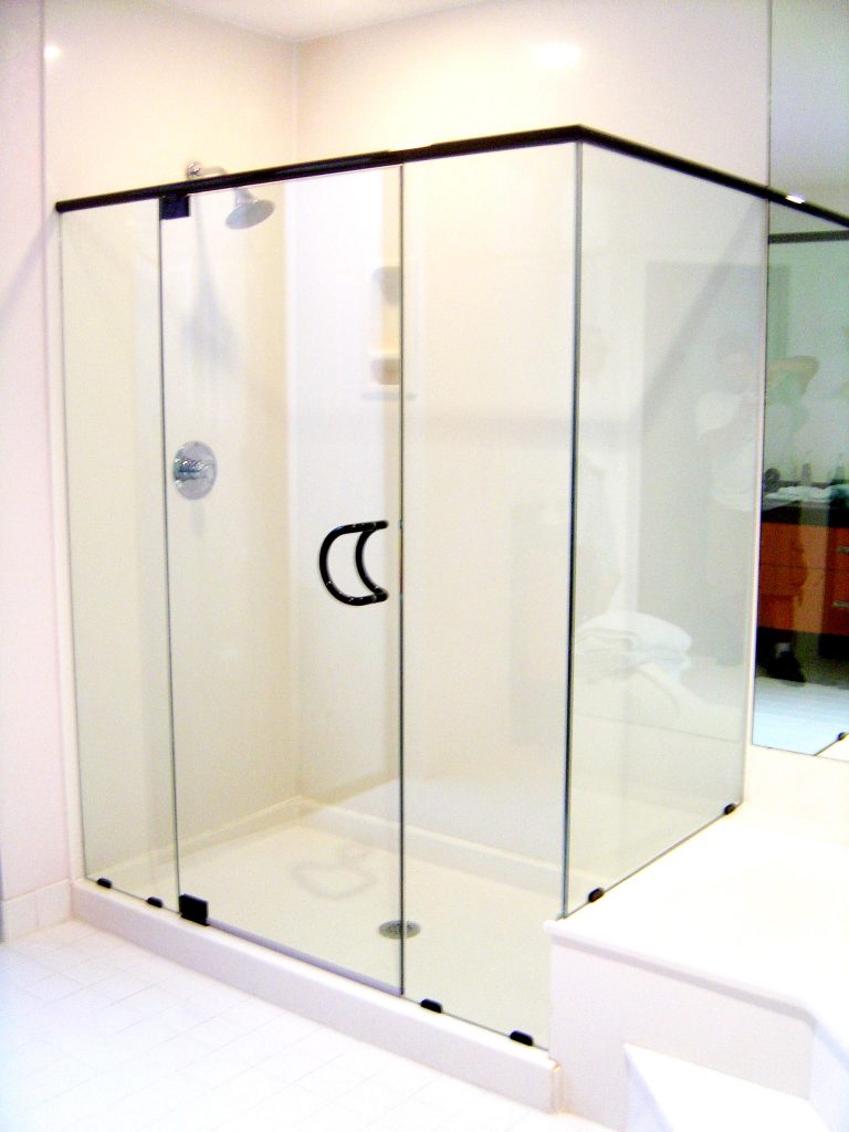 Shower Doors Are Made Of Different Glass Materials!